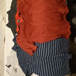 4 polo shirts (1 L, 3 XL) Patagonia, North Face, Lululemon